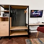 Arco Smart فندق