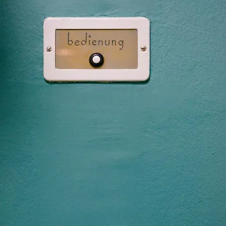 Amc - Schoeneberg 3* Berlín