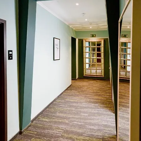Amc - Schöneberg Hotel 3*