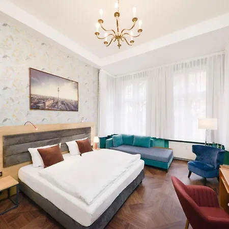 Hotel Arco Smart - Ku'damm 3*